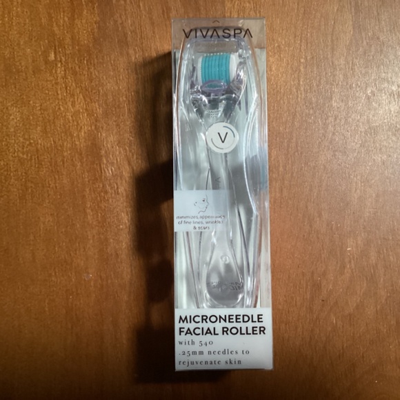 Vivaspa Beauty Redefined Microneedle Facial Roller Bundle of 2 New - Picture 12 of 12
